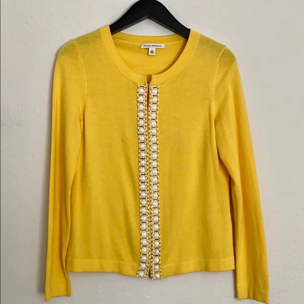 Banana Republic - Beaded Front Yellow Cardigan - Picture 3 of 5